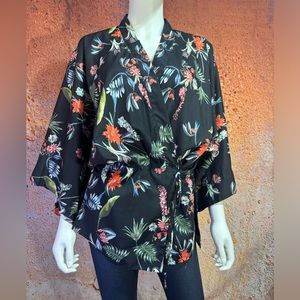NWOT silky kimono top